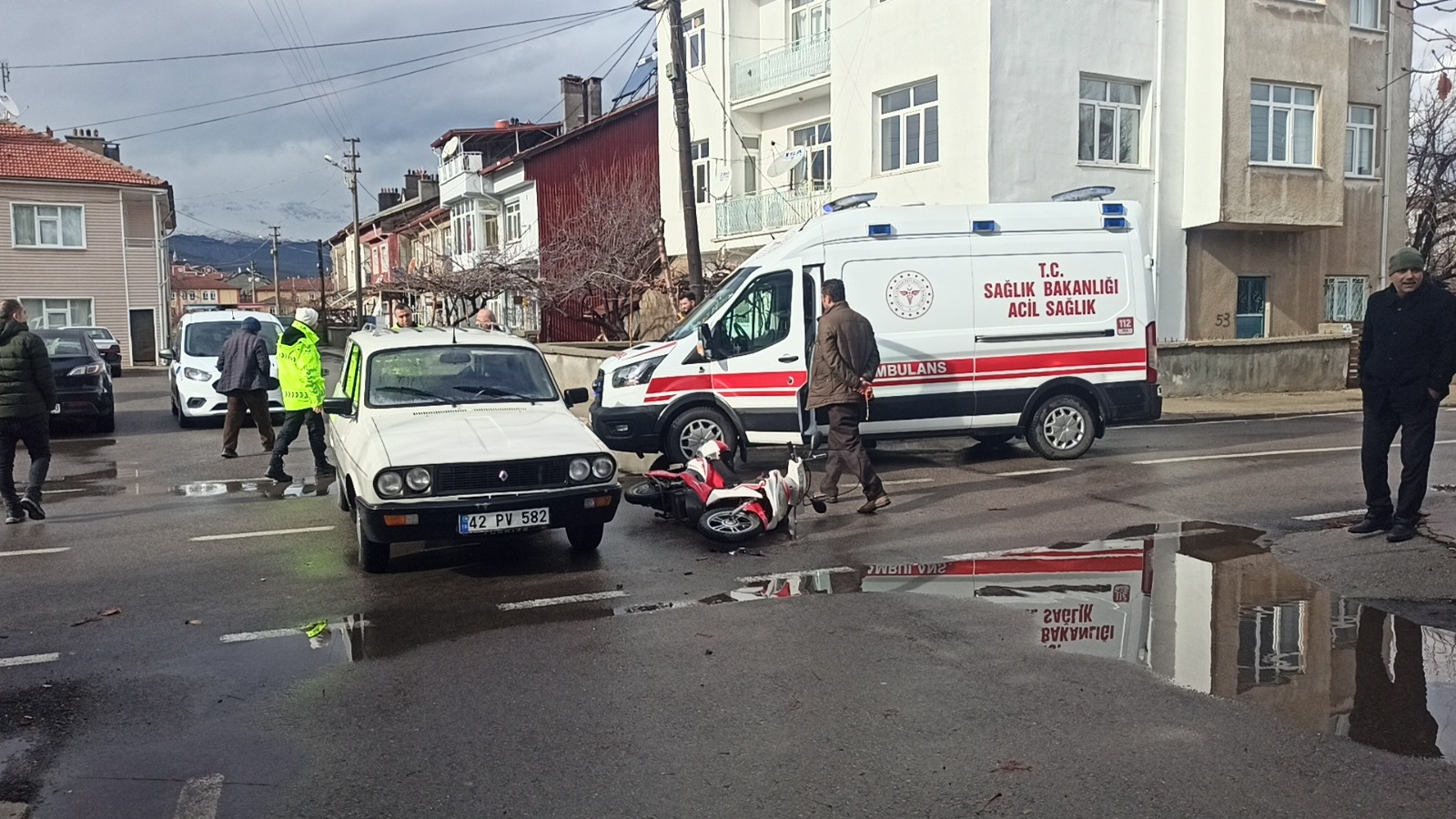 Seydişehir’ de Trafik kazası 1 yaralı.