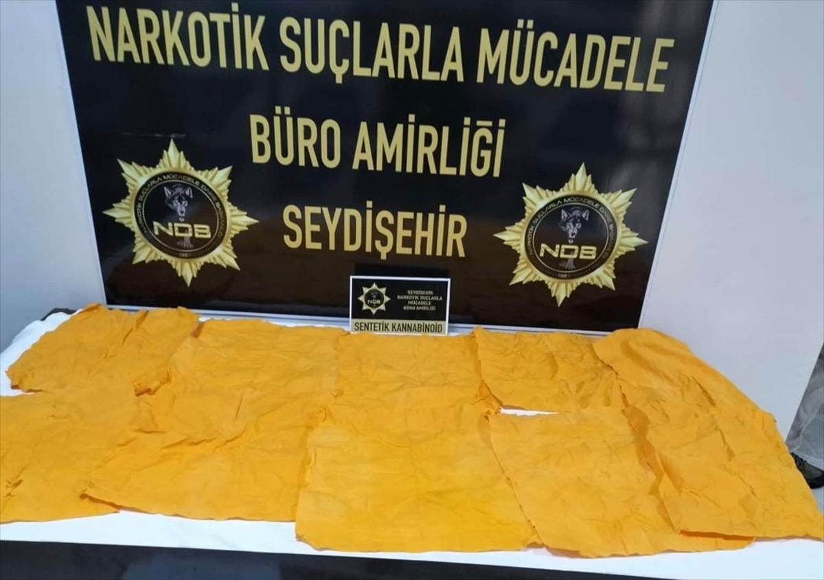 Seydişehir'de yolcu otobüsünde üzerinde uyuşturucu bulunan şüpheli tutuklandı