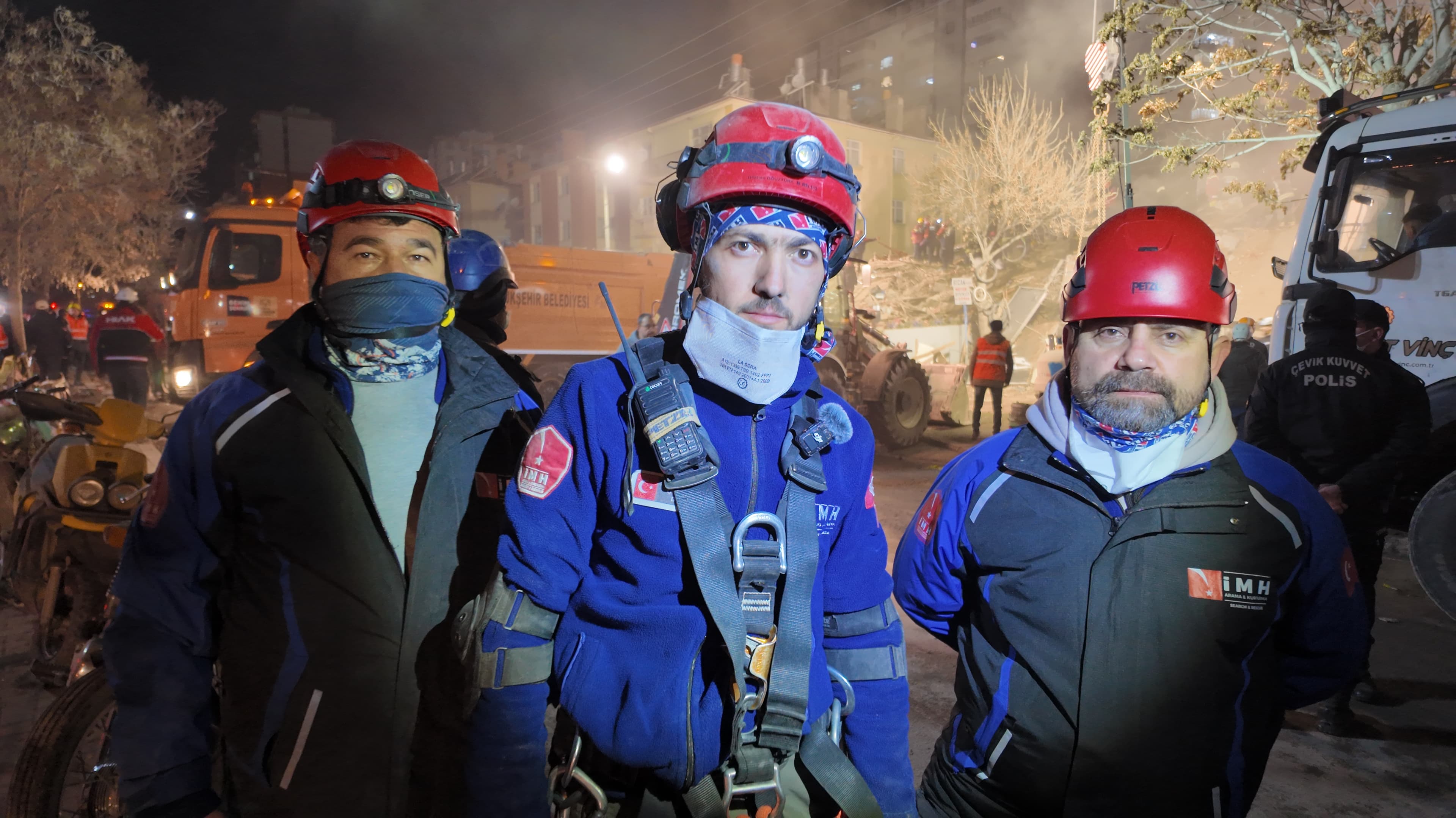 STK ekiplerinin Konya’daki faciada hayat kurtarma mücadelesi