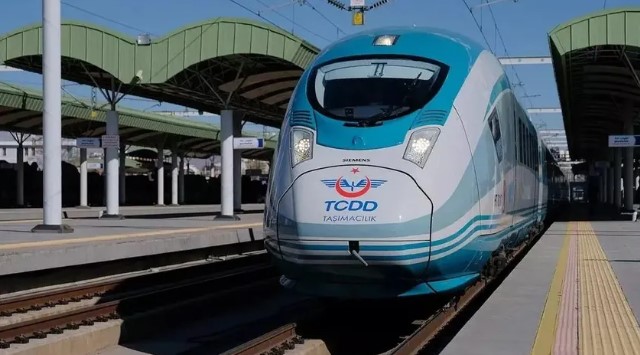 Yeni hızlı tren hattı müjdesi! 3,5 saate düşecek