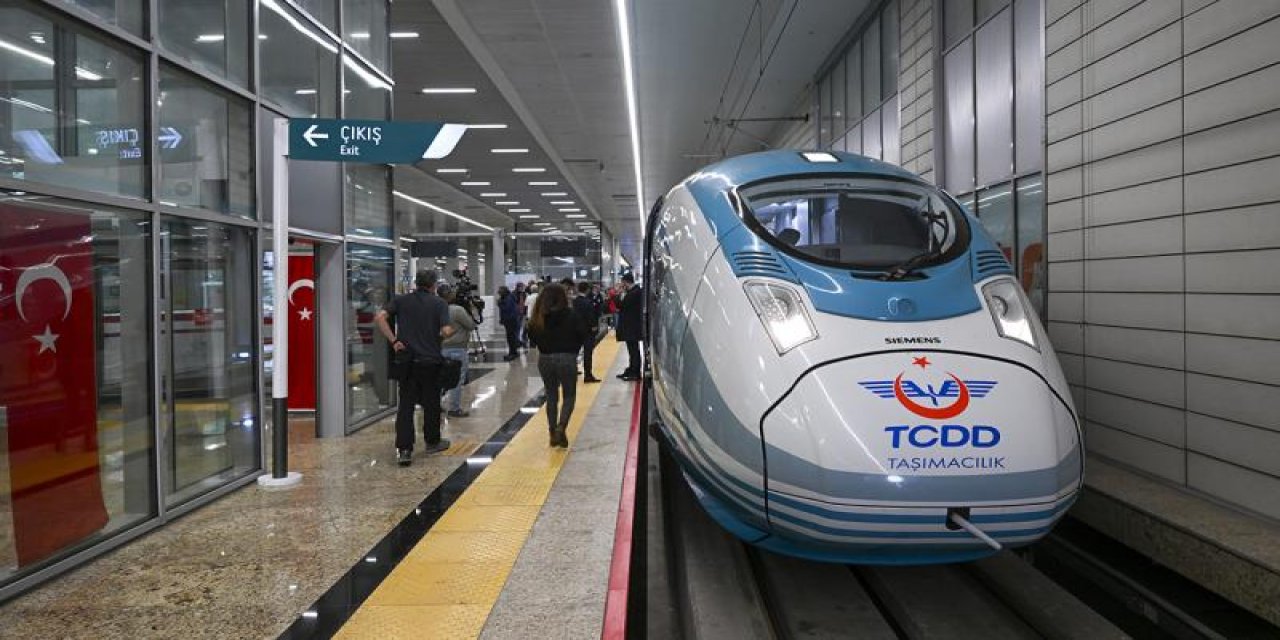 Yüksek Hızlı Tren bilet ücretine zam geldi I YHT bilet fiyatı 2025