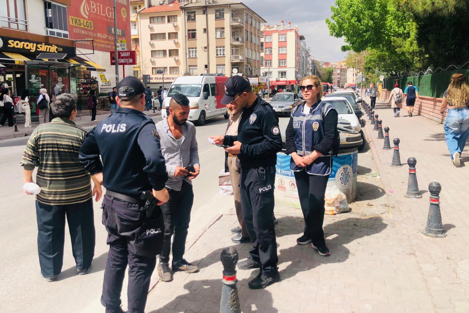 OKUL ÇEVRESİ VE SERVİS ARAÇLARINA YÖNELİK DENETİM UYGULAMASI YAPILDI