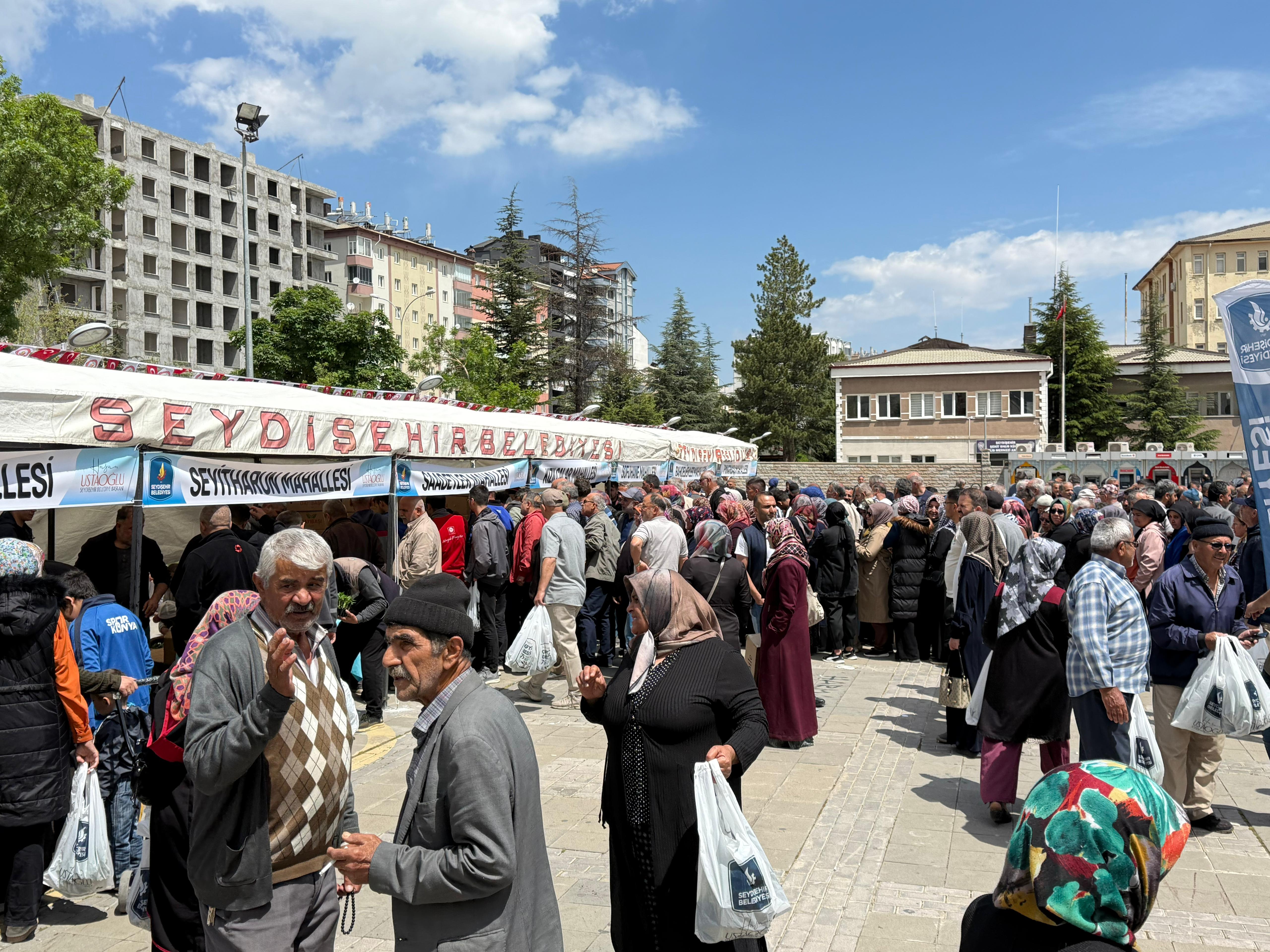 Seydişehir Belediyesinden Çiftçilere %75 Hibeli Ata Tohumundan Fide dağıtımı  başladı