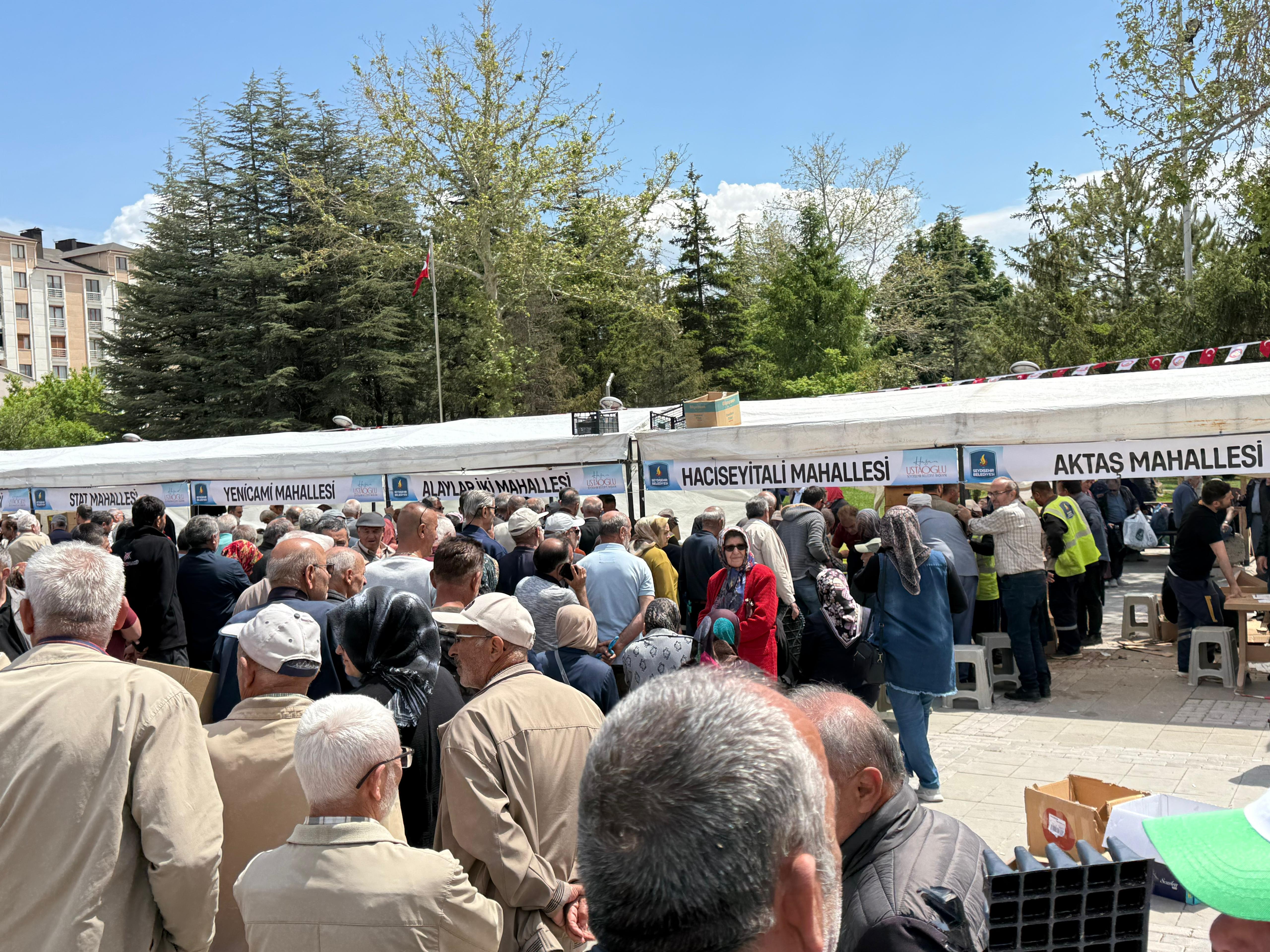 Seydişehir Belediyesinden Çiftçilere %75 Hibeli Ata Tohumundan Fide dağıtımı  başladı