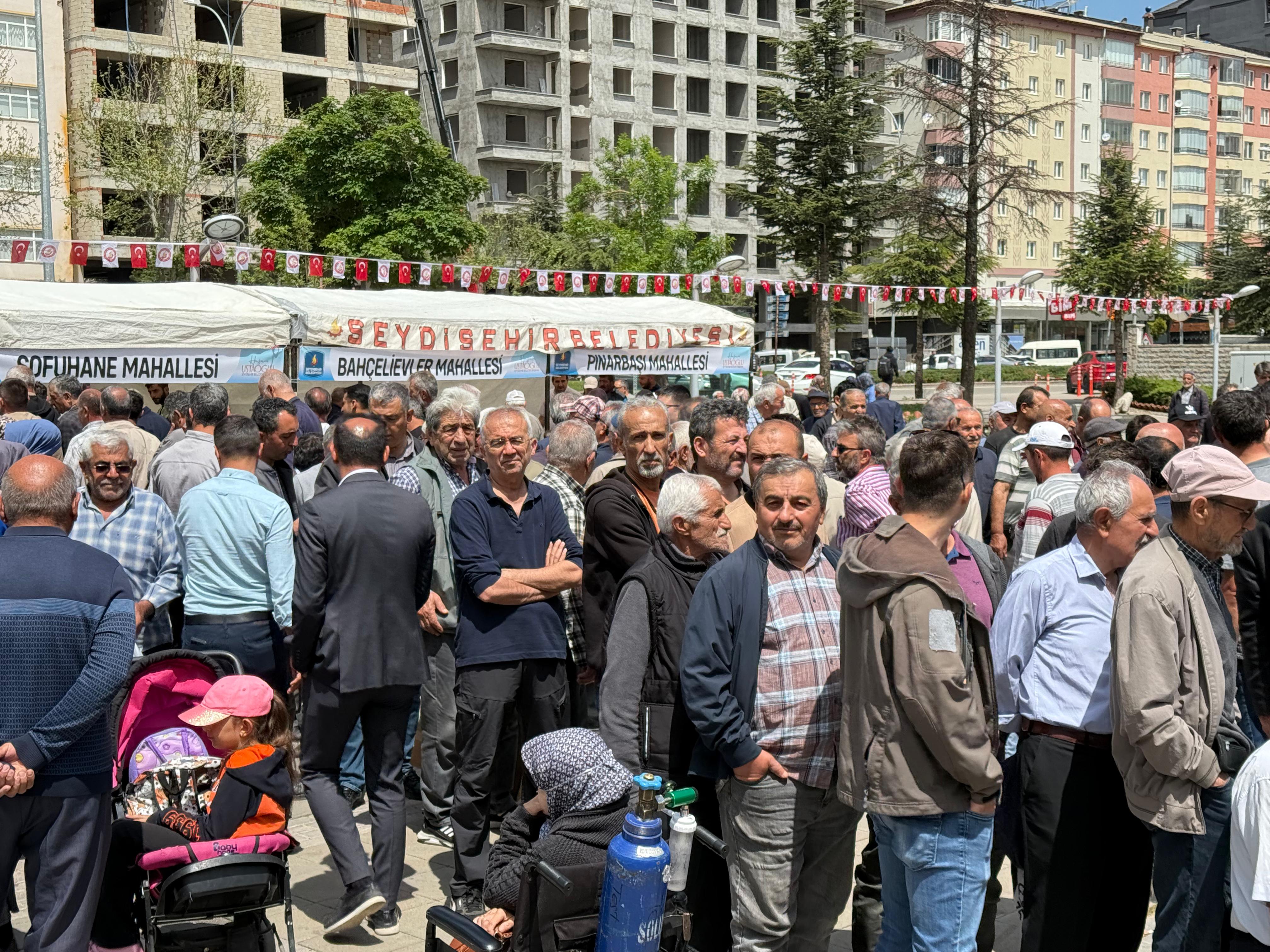 Seydişehir Belediyesinden Çiftçilere %75 Hibeli Ata Tohumundan Fide dağıtımı  başladı