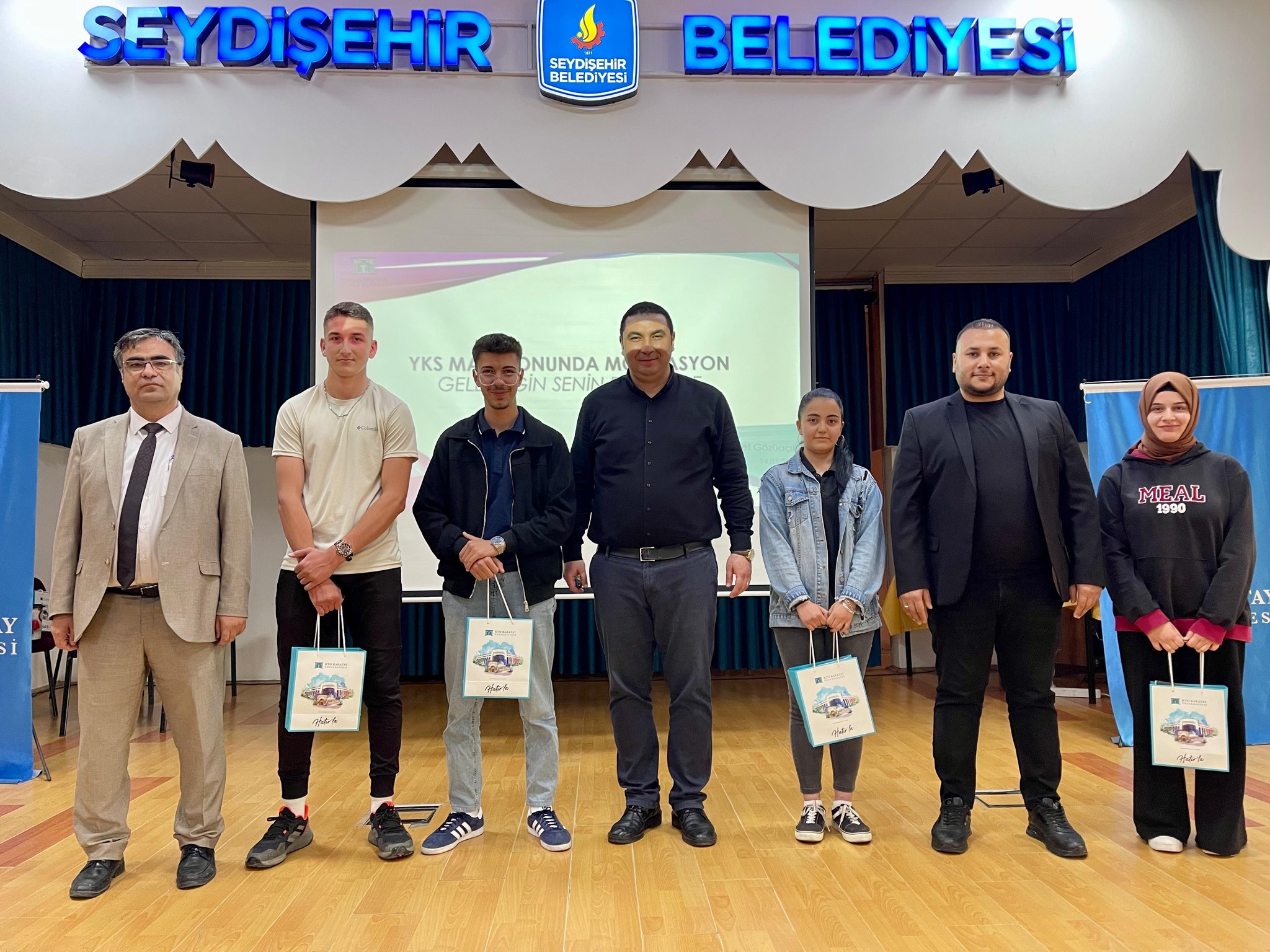 Seydişehir'de 12. Sınıf Öğrencilerine YKS Motivasyon Semineri Düzenlendi