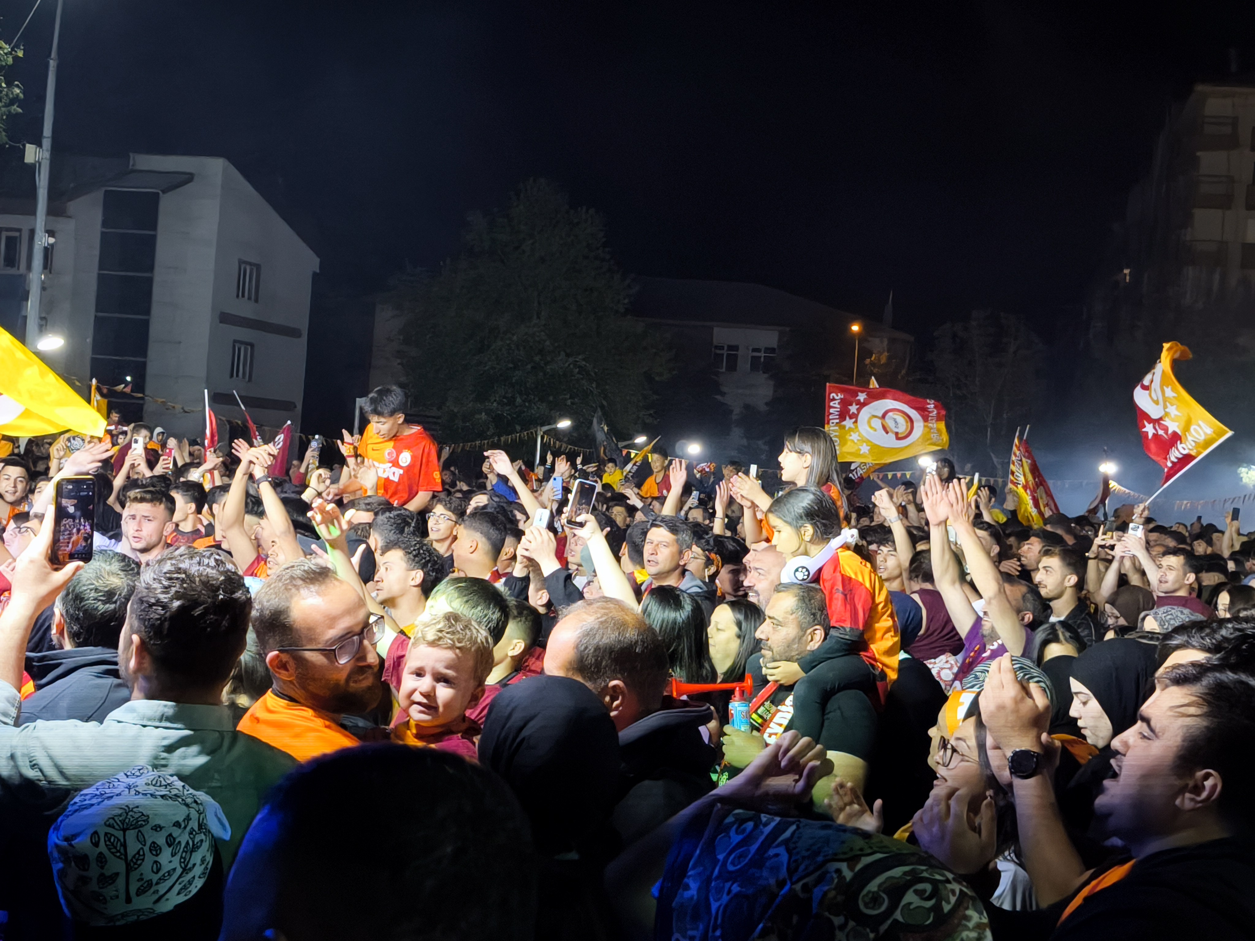 Seydişehir'de Galatasaray'ın şampiyonluğu kutlanıyor