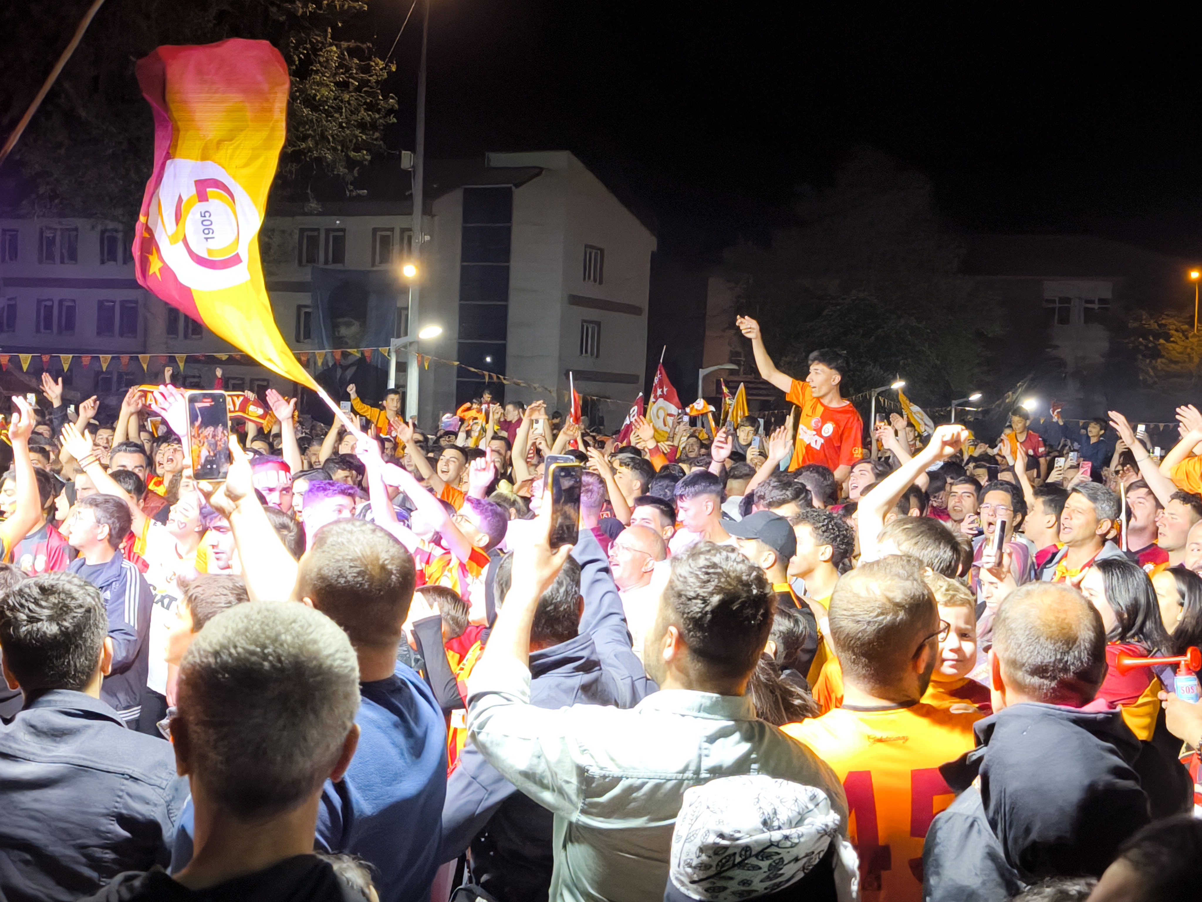 Seydişehir'de Galatasaray'ın şampiyonluğu kutlanıyor