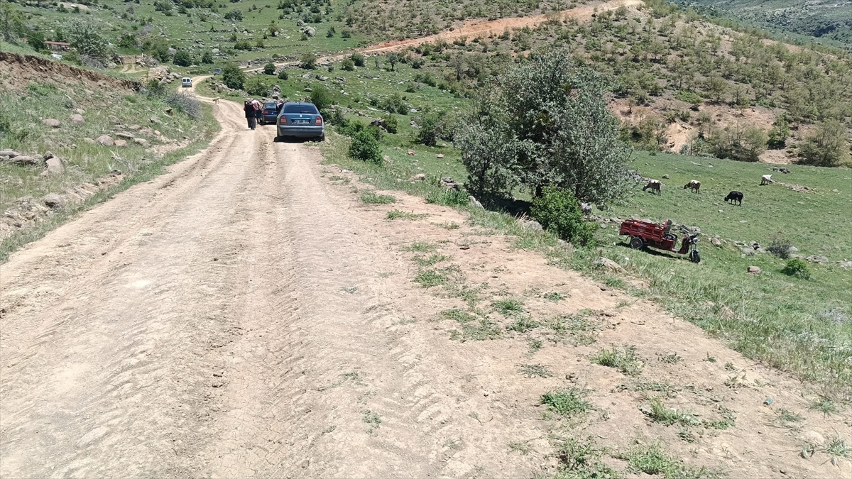 Seydişehirde tarım aracının devrilmesi sonucu 6 kişi yaralandı