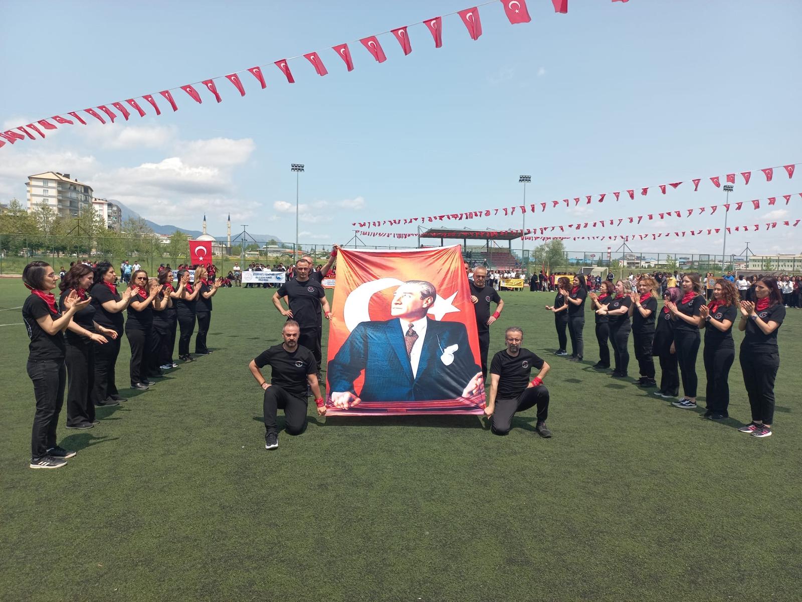19 Mayıs Atatürk’ü Anma, Gençlik ve Spor Bayramı Seydişehir’de Coşkuyla Kutlanıyor