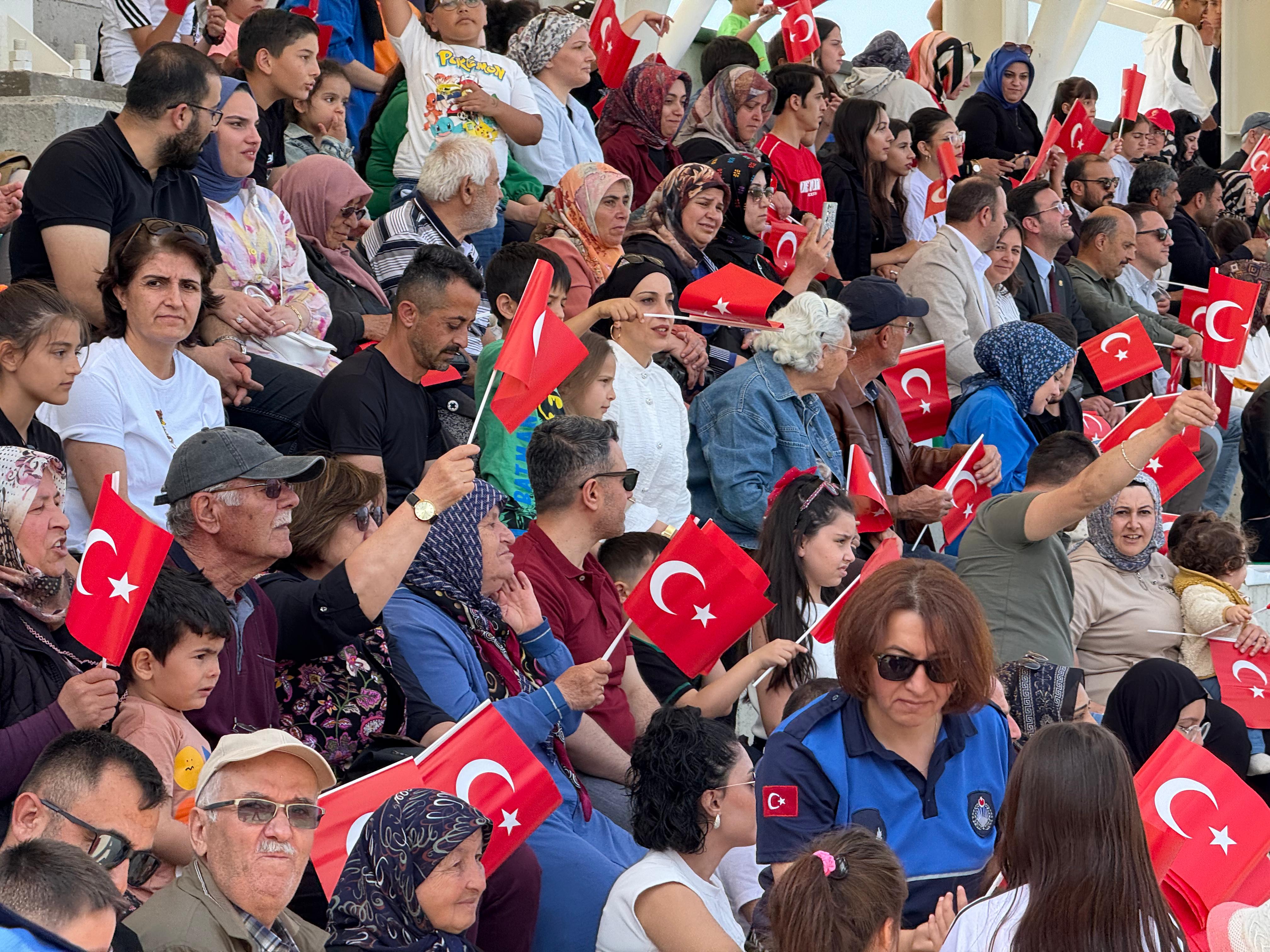 19 Mayıs Coşkusu Seydişehir'de Geniş Katılımla Kutlanıyor.