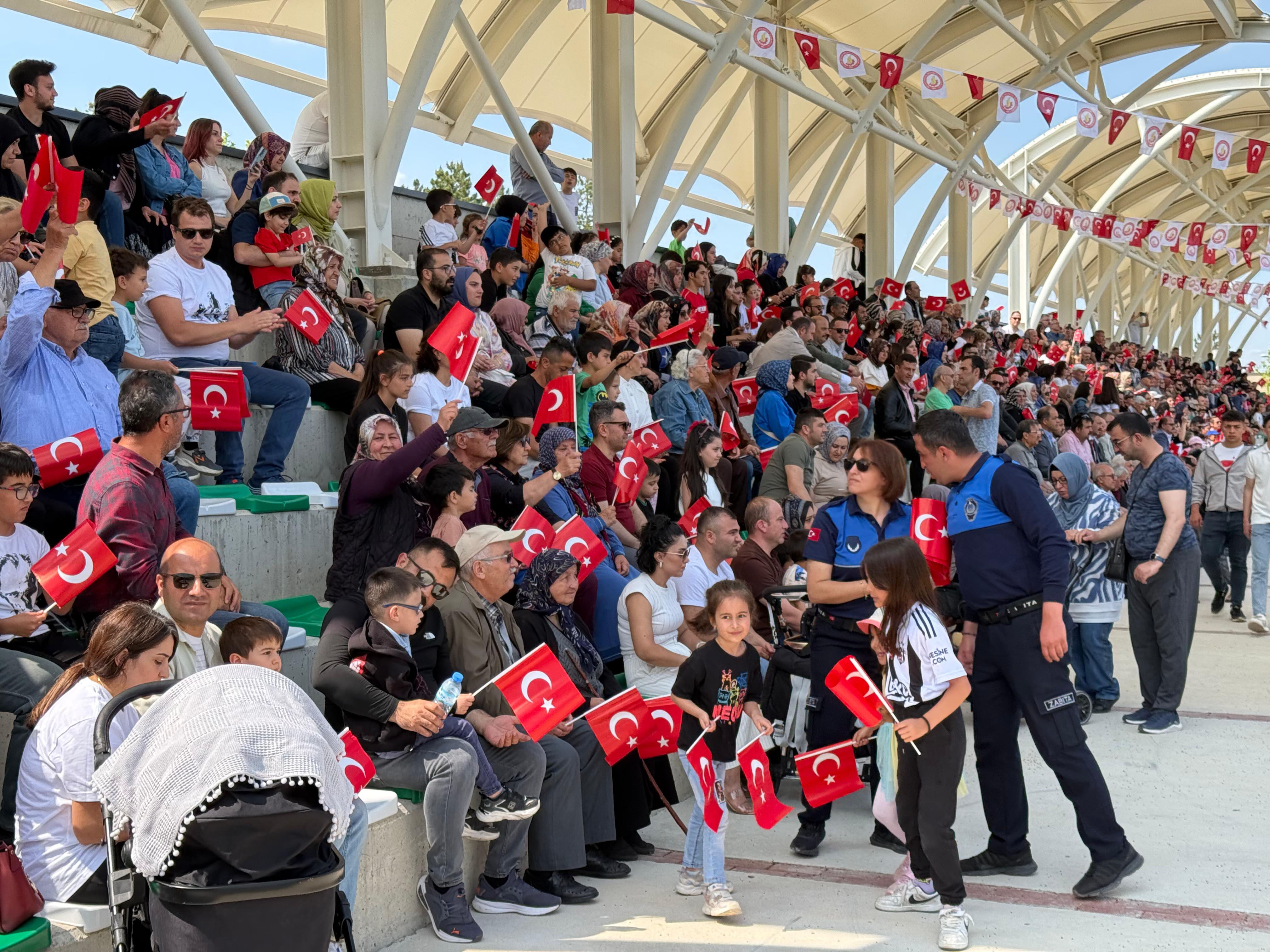 19 Mayıs Coşkusu Seydişehir'de Geniş Katılımla Kutlanıyor.
